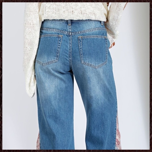 EASEL "I Got A Feeling" Bell Bottom Denim Pant W/Contrast Patchwork At The Sides - Picture 11 of 16